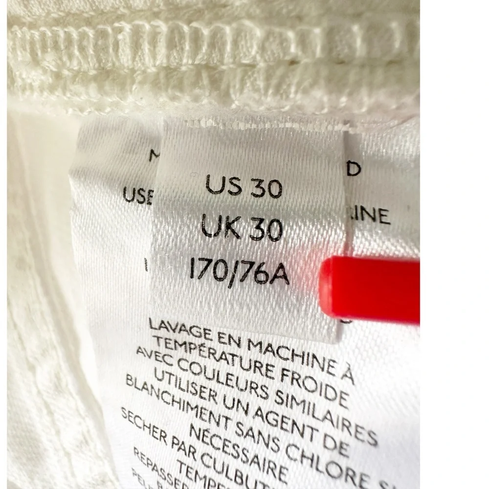 We The Free Maggie Mid Rise Straight Jean  in Optic White Denim Distressed 30 - Picture 12 of 14